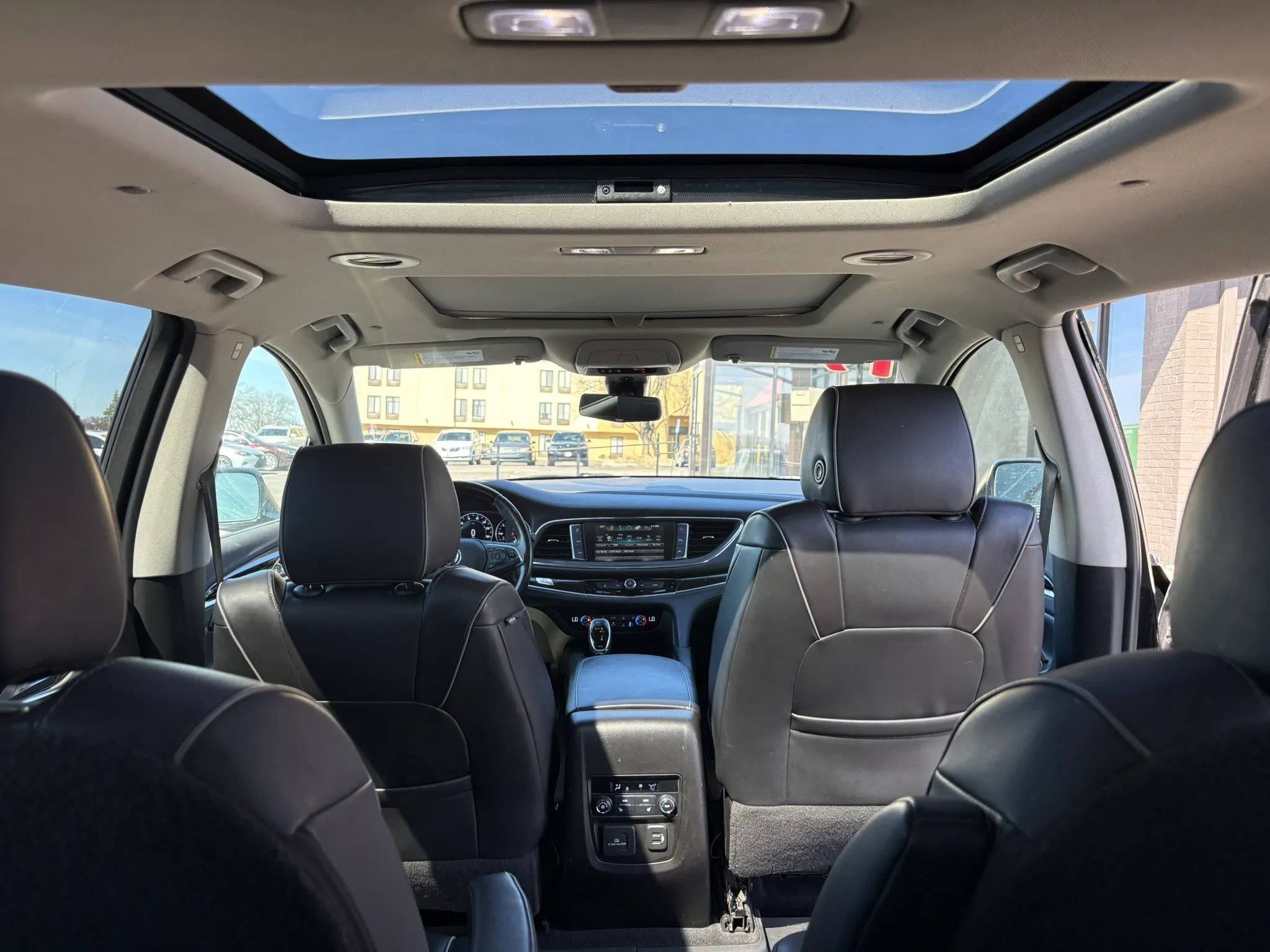 Used 2019 Buick Enclave Avenir w/ Avenir Technology Package image 22