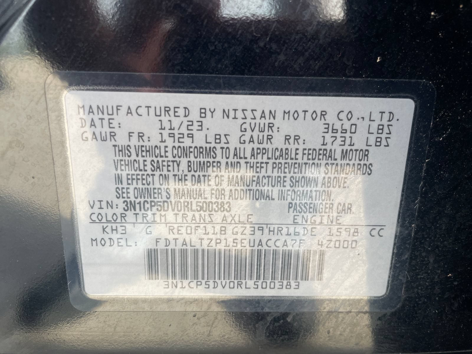 Used 2024 Nissan Kicks SR w/ SR Premium Package FWD image 30