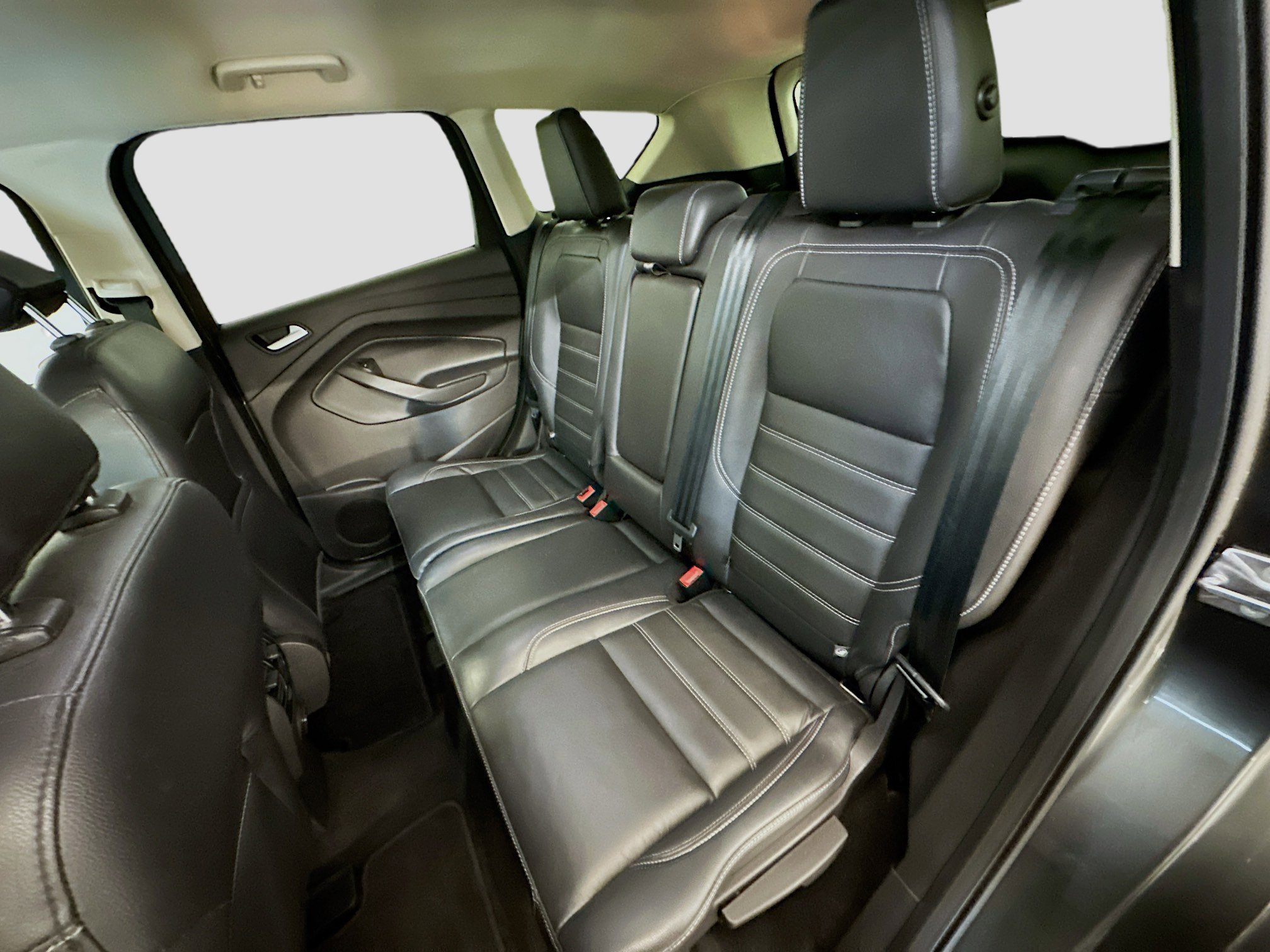 Used 2018 Ford Escape SEL image 28