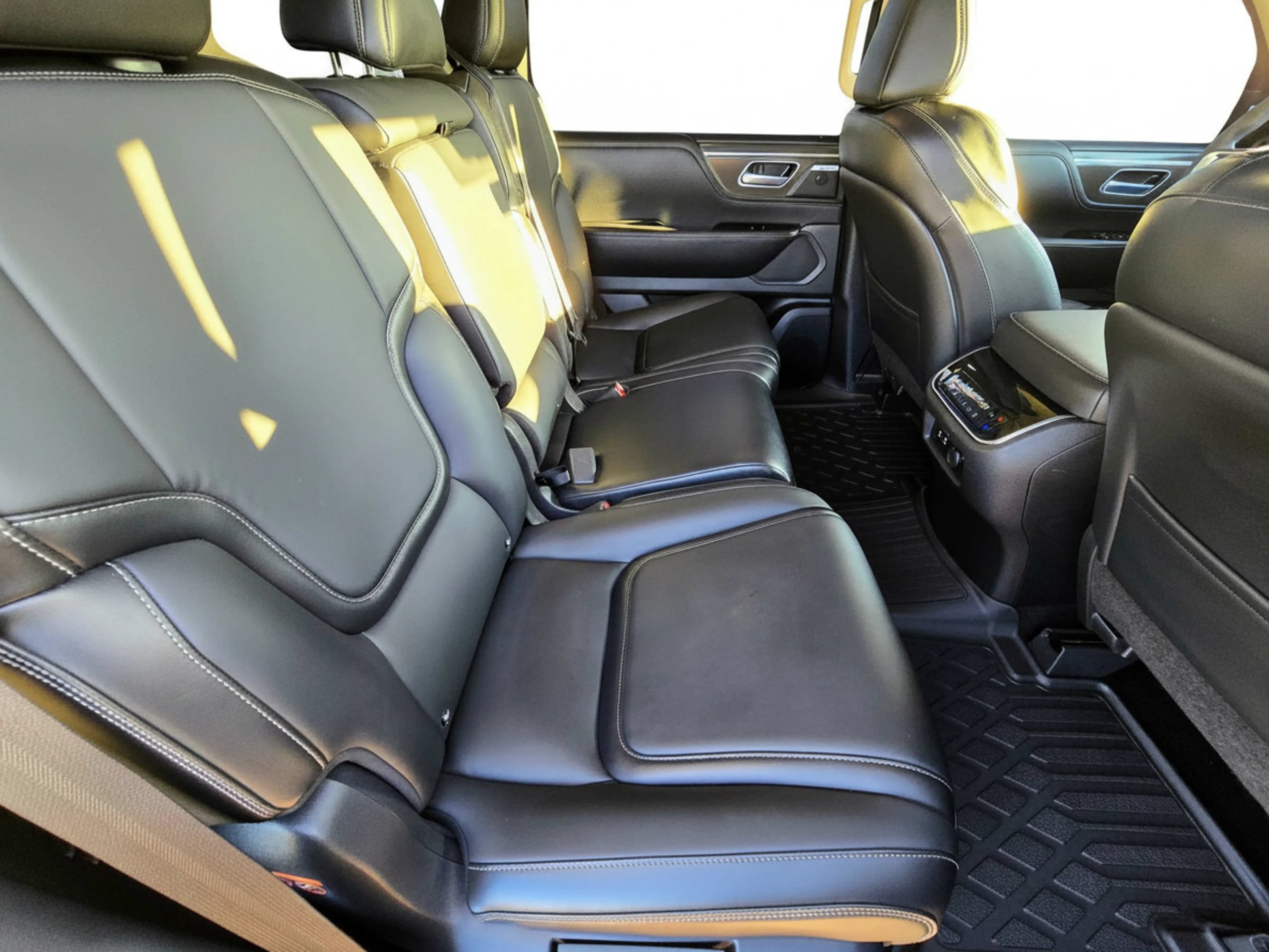 Used 2025 INFINITI QX80 Pure RWD image 16