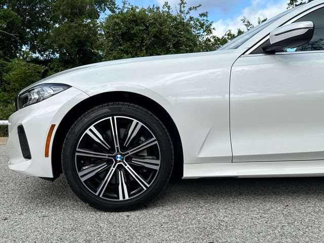 Used 2025 BMW 330i xDrive Sedan AWD/4WD image 5