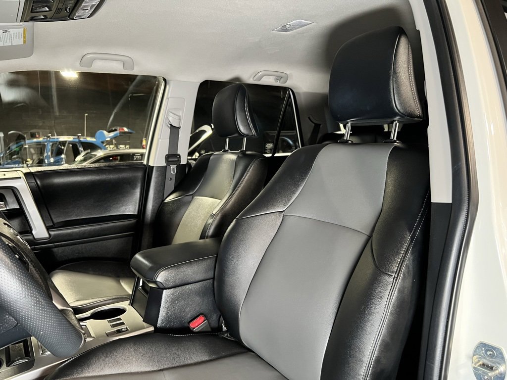 Used 2023 Toyota 4Runner SR5 Premium image 6