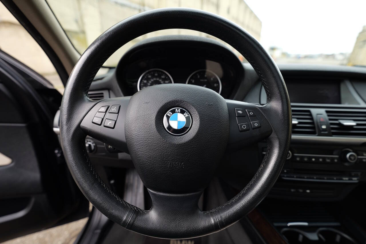 Used 2011 BMW X5 xDrive35i AWD/4WD image 42