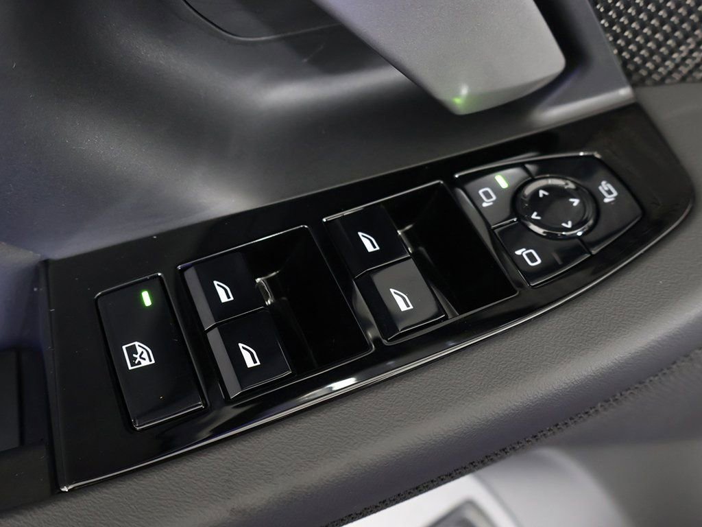 Used 2025 BMW M5 Touring image 44