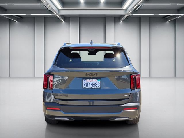 Certified 2026 Kia Sorento SX Prestige AWD/4WD image 5