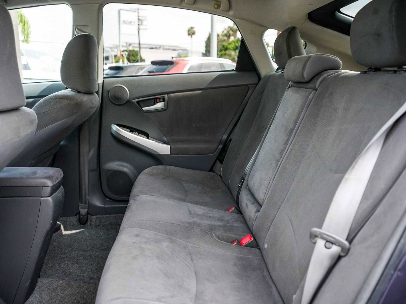 Used 2010 Toyota Prius Five FWD image 17