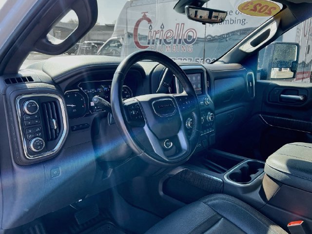 Used 2023 GMC Sierra 2500 Denali w/ Denali Ultimate Package AWD/4WD image 37
