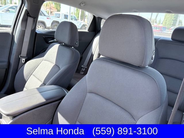 Used 2023 Chevrolet Malibu LT w/ LPO, Floor Liner Package FWD image 11