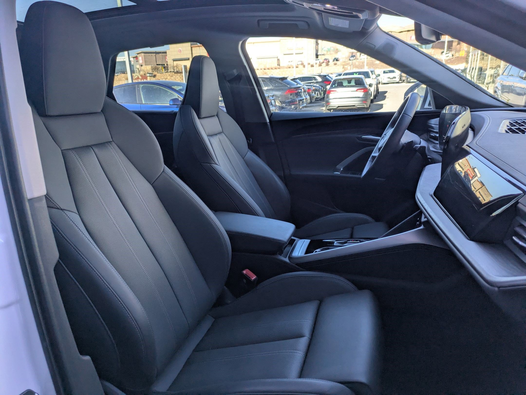 Used 2025 Audi Q5 Premium Plus image 27