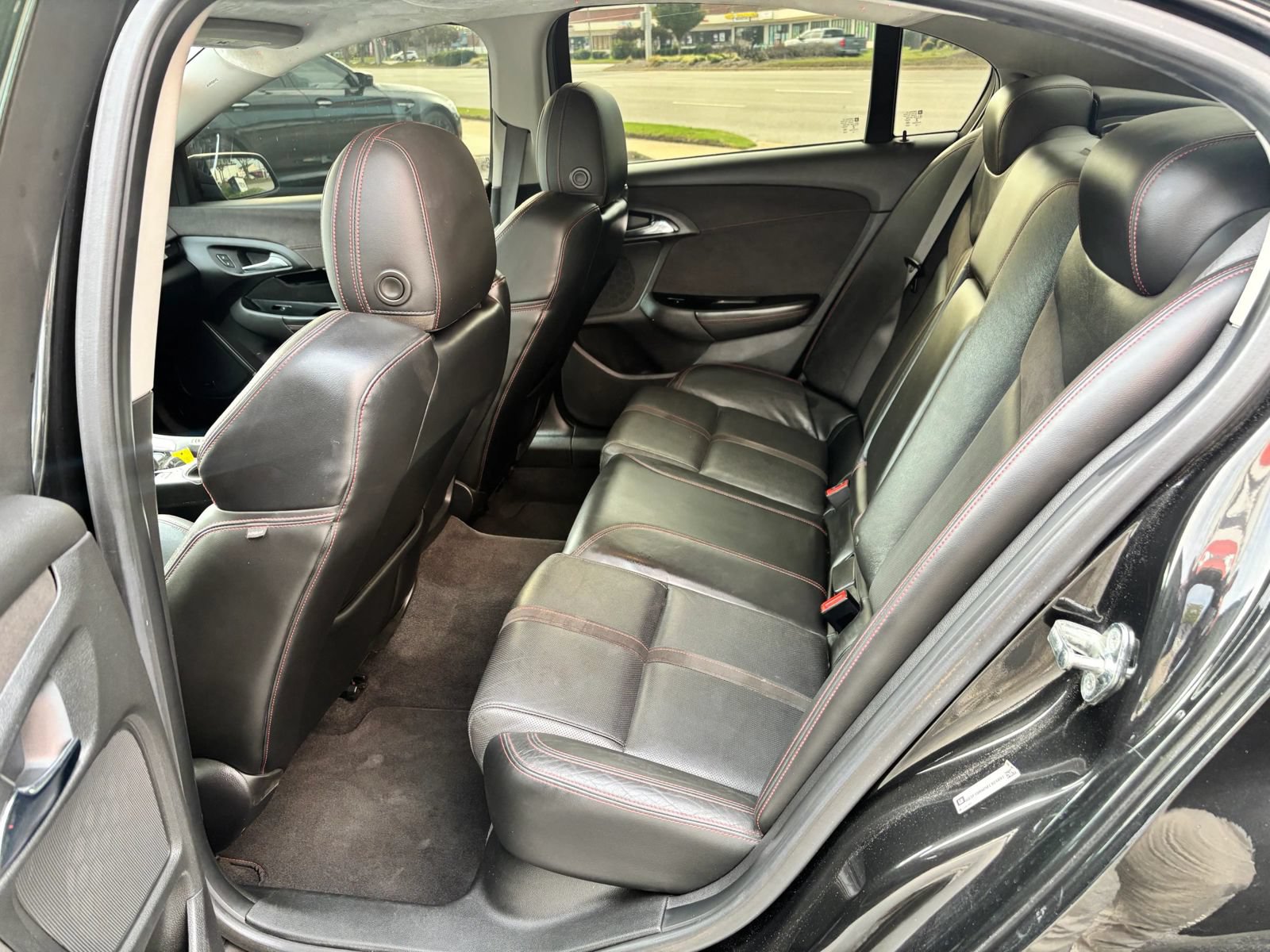 Used 2014 Chevrolet SS RWD image 18