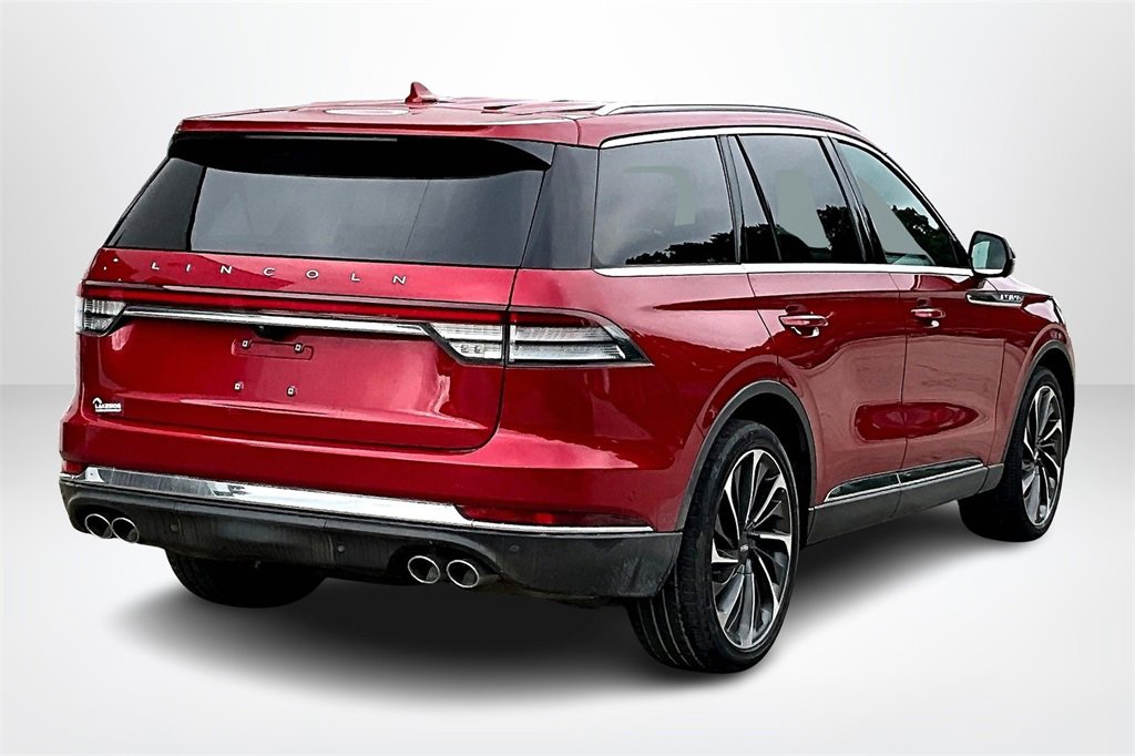 Used 2020 Lincoln Aviator Reserve w/ Equipment Group 202A image 5