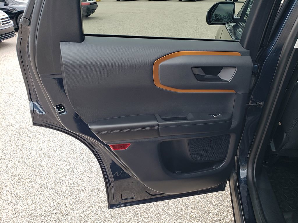 Used 2023 Ford Bronco Sport Badlands image 12