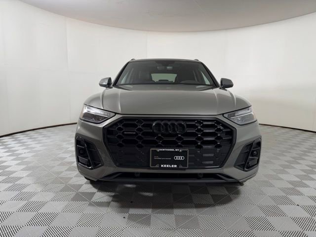 Used 2025 Audi Q5 2.0T Premium w/ Convenience Plus Package image 2