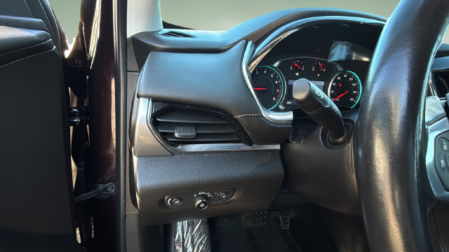Used 2020 Chevrolet Traverse LT AWD/4WD image 21