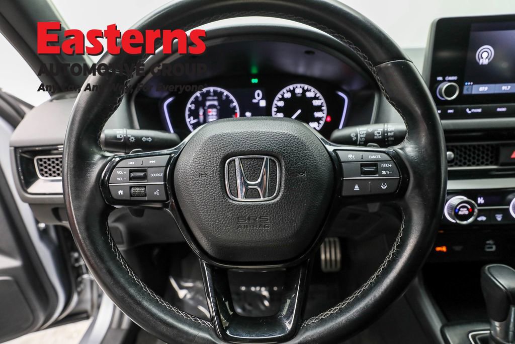 Used 2022 Honda Civic Sport image 10