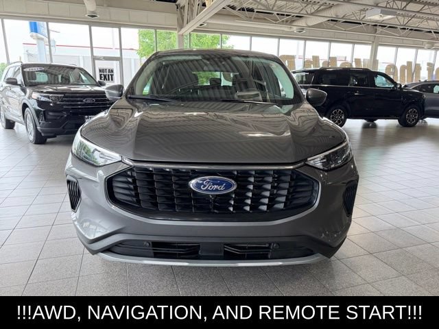 Used 2023 Ford Escape Active w/ Tech Pack #2 AWD/4WD image 3