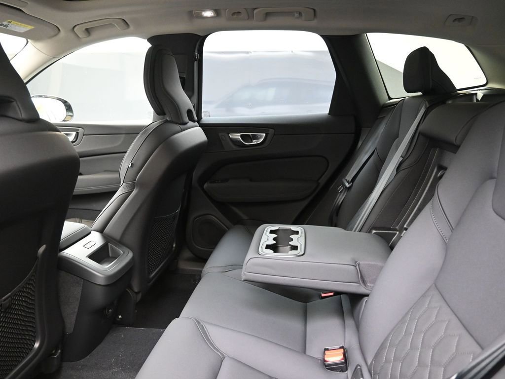 New 2026 Volvo XC60 B5 Plus w/ Protection Package Premier image 18