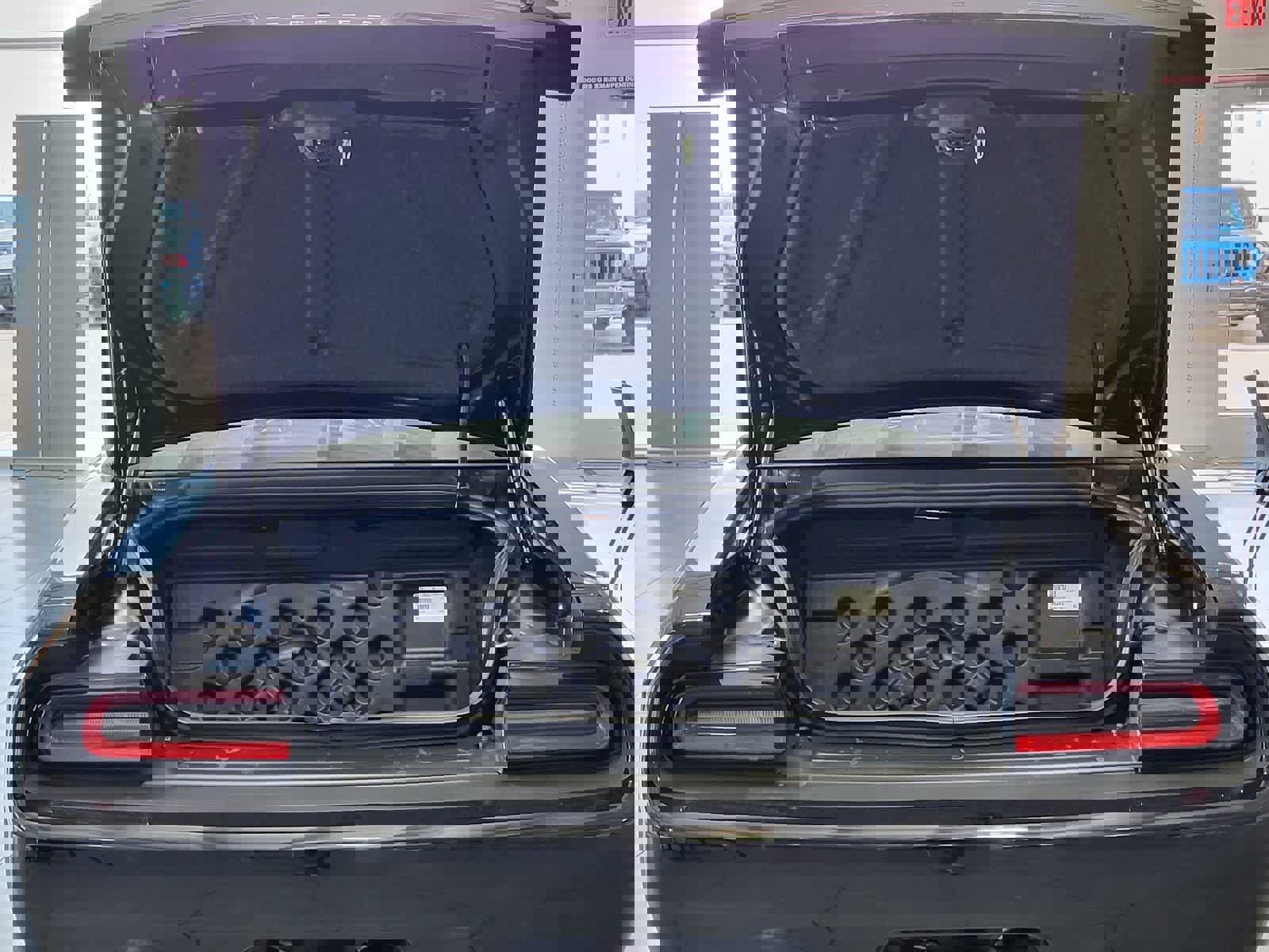 Used 2023 Dodge Challenger SRT Hellcat image 28