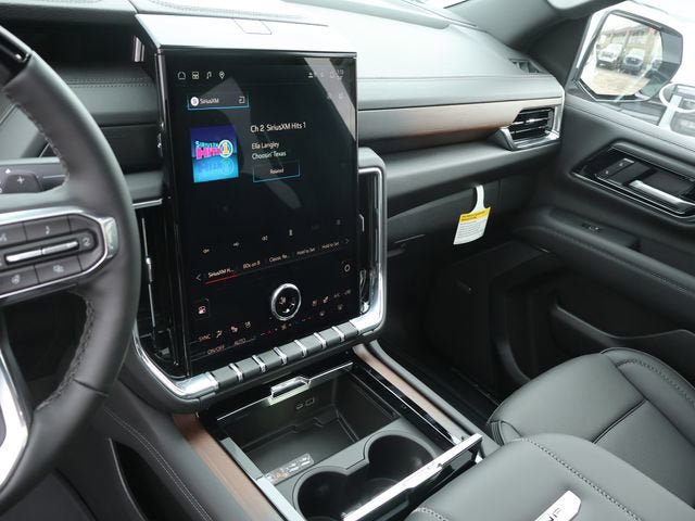 New 2026 GMC Yukon XL Denali w/ Denali Reserve Package AWD/4WD image 24