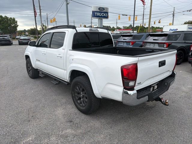 Used 2020 Toyota Tacoma SR5 AWD/4WD image 5