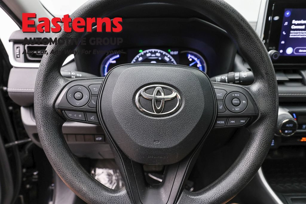 Used 2023 Toyota RAV4 XLE w/ Convenience Package AWD/4WD image 10