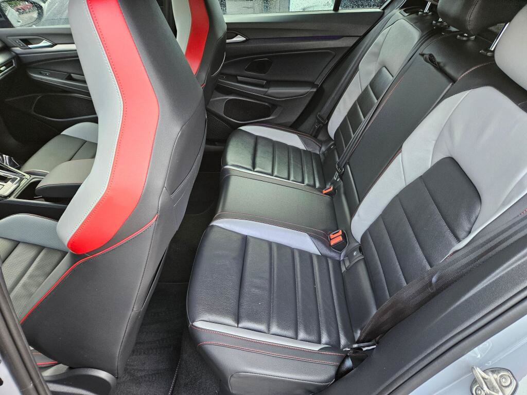 Used 2025 Volkswagen GTI Autobahn FWD image 11