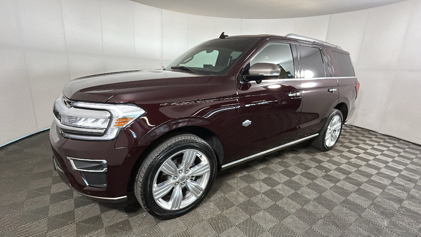 Used 2023 Ford Expedition King Ranch AWD/4WD image 8