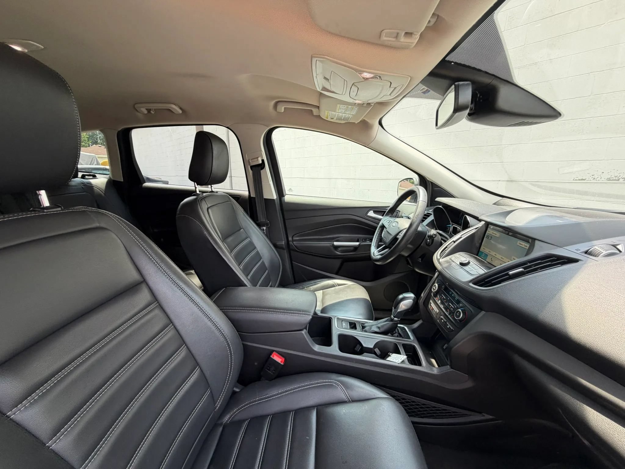 Used 2019 Ford Escape SEL AWD/4WD image 12