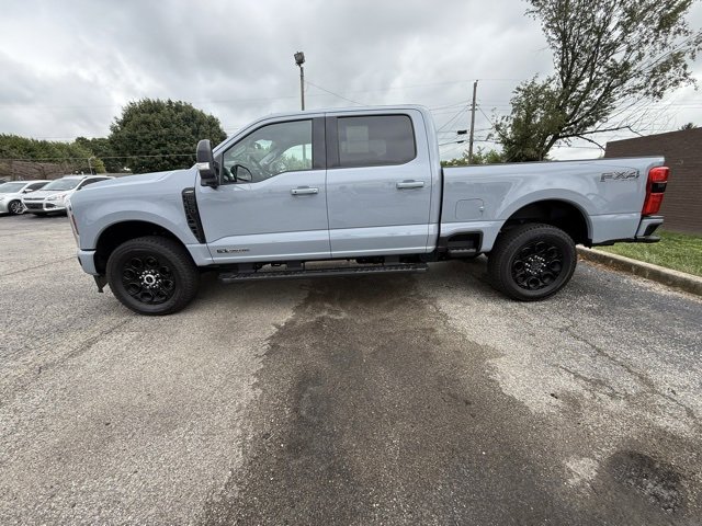 Used 2025 Ford F250 Lariat w/ Lariat Ultimate Package image 4