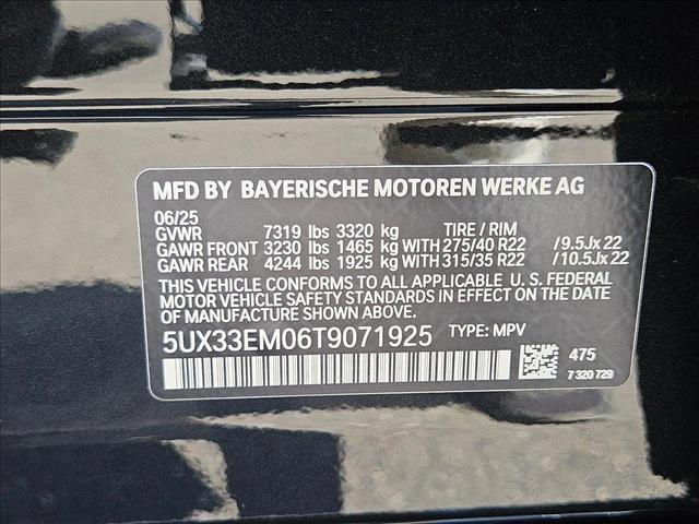 Used 2026 BMW X7 M60i w/ Climate Comfort Package image 18
