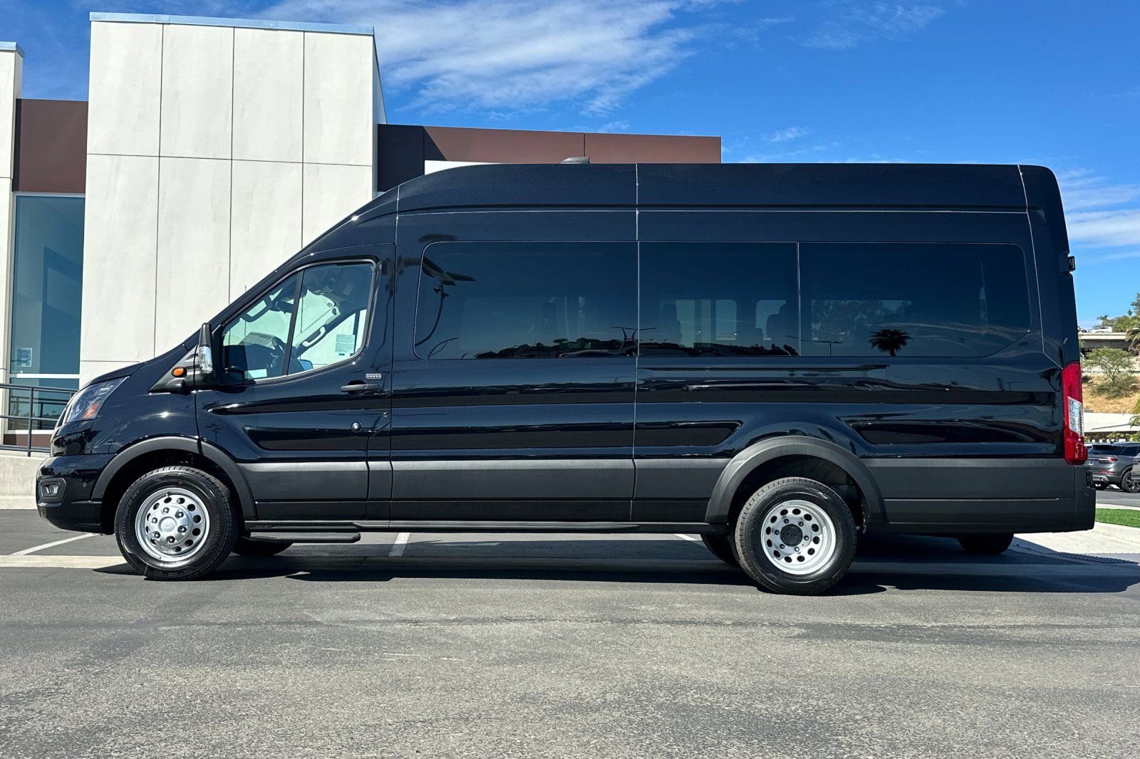 New 2026 Ford Transit 350 148 High Roof Extended Wagon RWD image 6