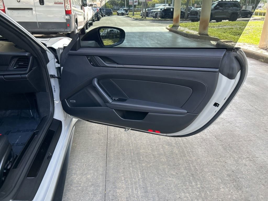 Used 2022 Porsche 911 GT3 image 31