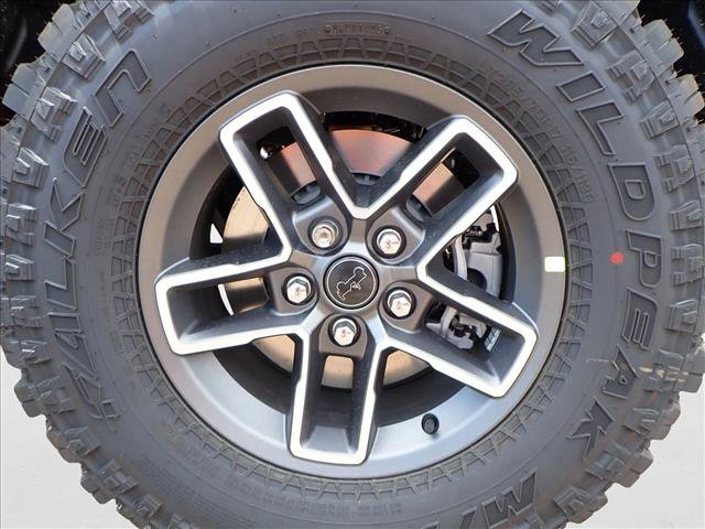 New 2025 Jeep Gladiator Mojave w/ Safety Group image 7