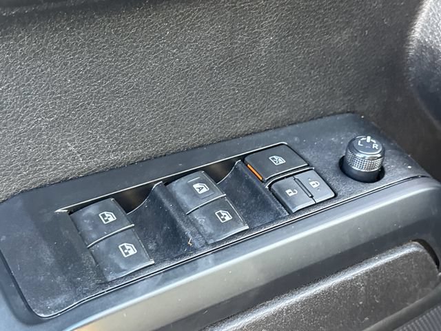 Used 2022 Toyota Tacoma SR w/ SR Convenience Package RWD image 18