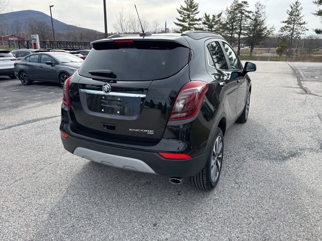 Used 2022 Buick Encore Preferred w/ Safety Package AWD/4WD image 25