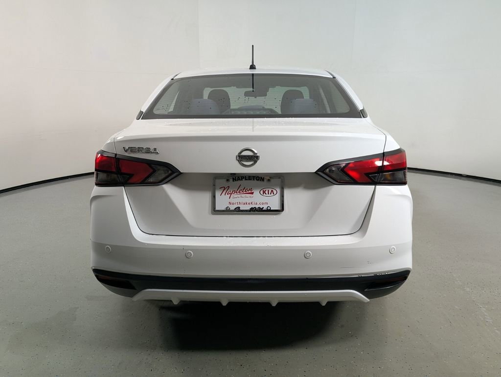 Used 2021 Nissan Versa S FWD image 6