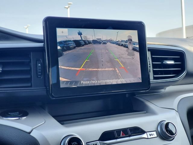 Used 2024 Ford Explorer XLT AWD/4WD image 19