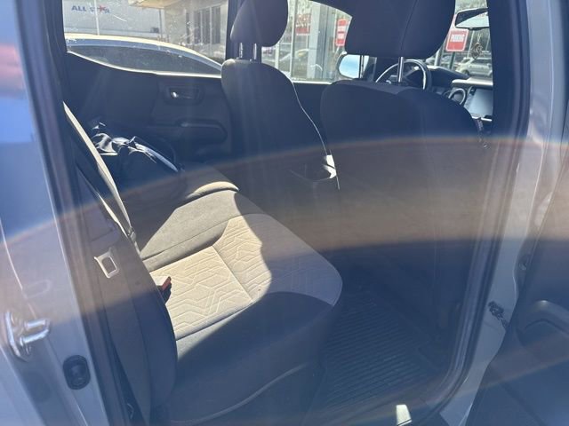 Used 2022 Toyota Tacoma TRD Sport image 18