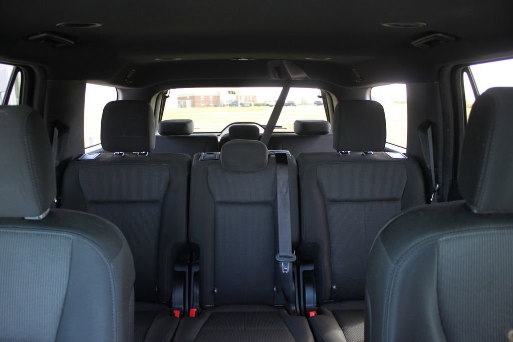 Used 2020 Ford Expedition XLT image 19