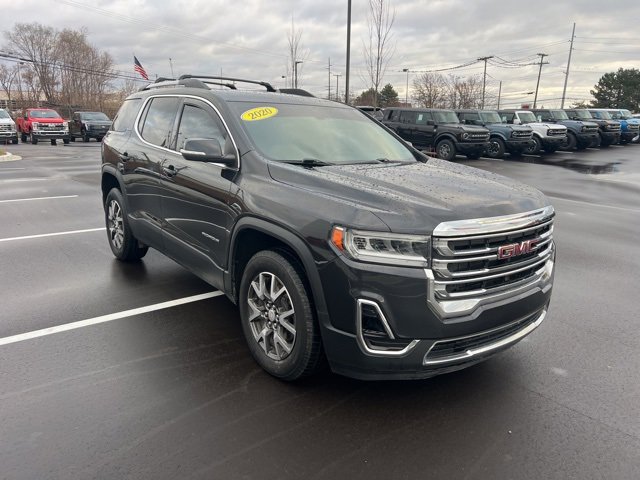 Used 2020 GMC Acadia SLE w/ Driver Convenience Package image 3