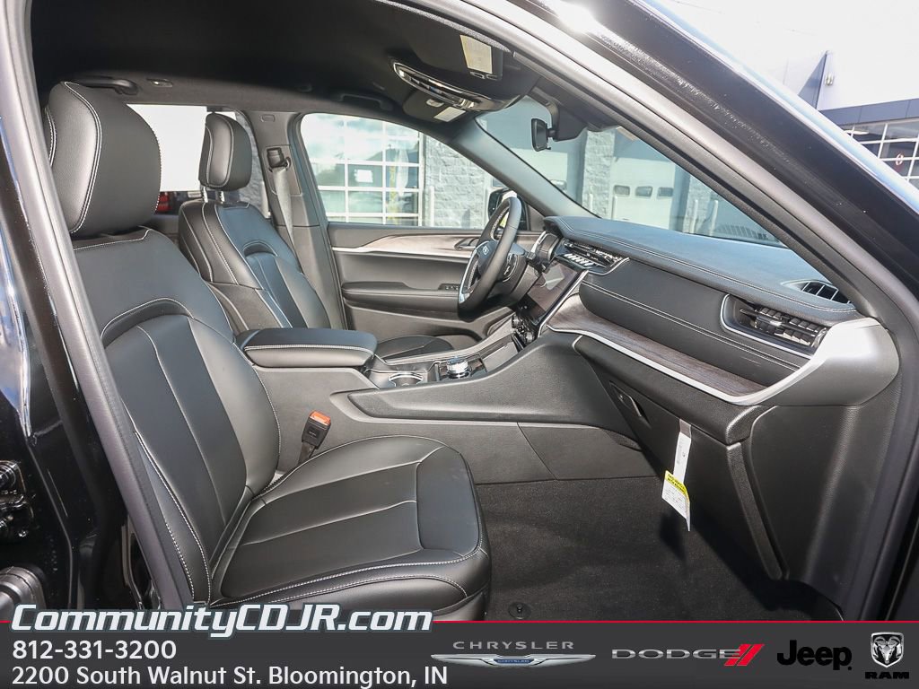 New 2025 Jeep Grand Cherokee Limited image 19