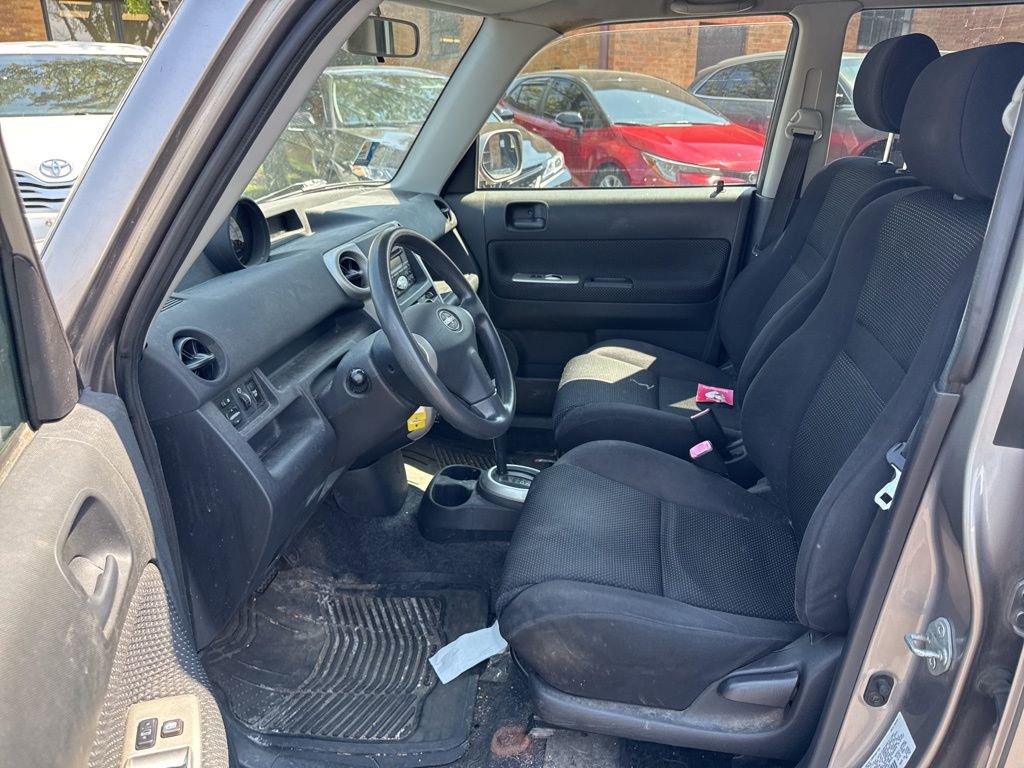 Used 2005 Scion xB image 14