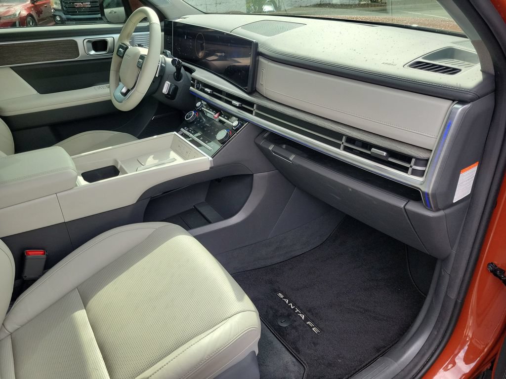 Used 2024 Hyundai Santa Fe Limited FWD image 16