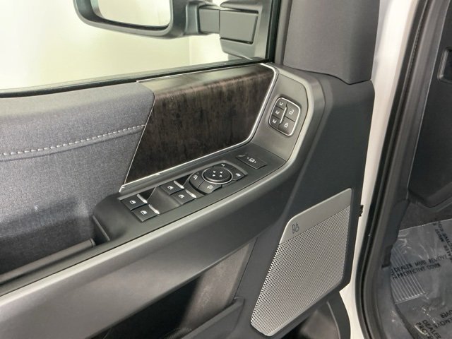 New 2026 Ford F350 Lariat image 18