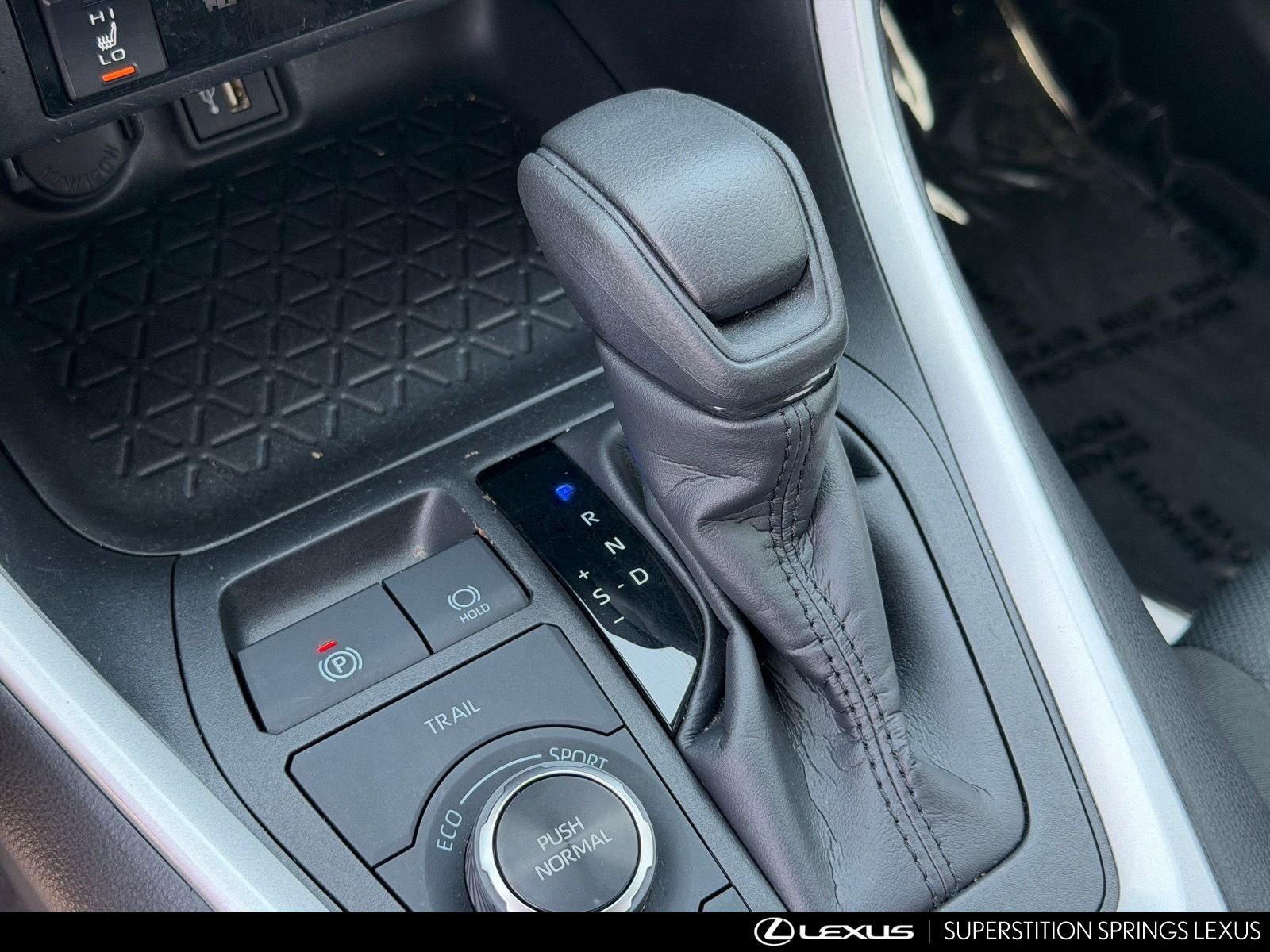 Used 2024 Toyota RAV4 AWD Hybrid w/ Weather Package image 27