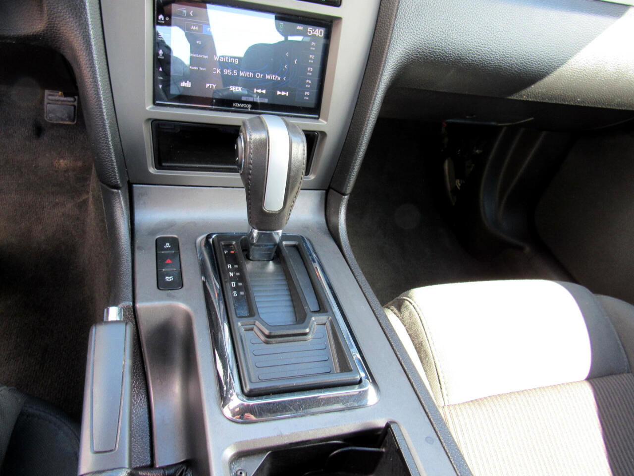 Used 2014 Ford Mustang Coupe image 19