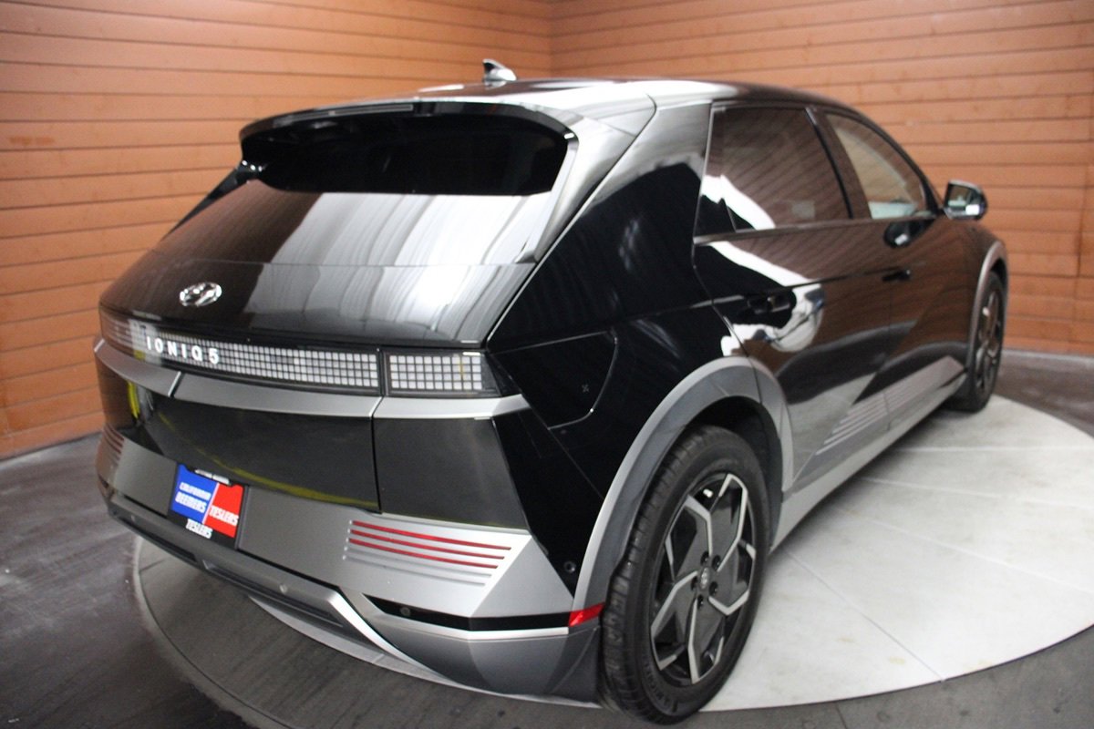 Used 2024 Hyundai Ioniq 5 Limited RWD image 4