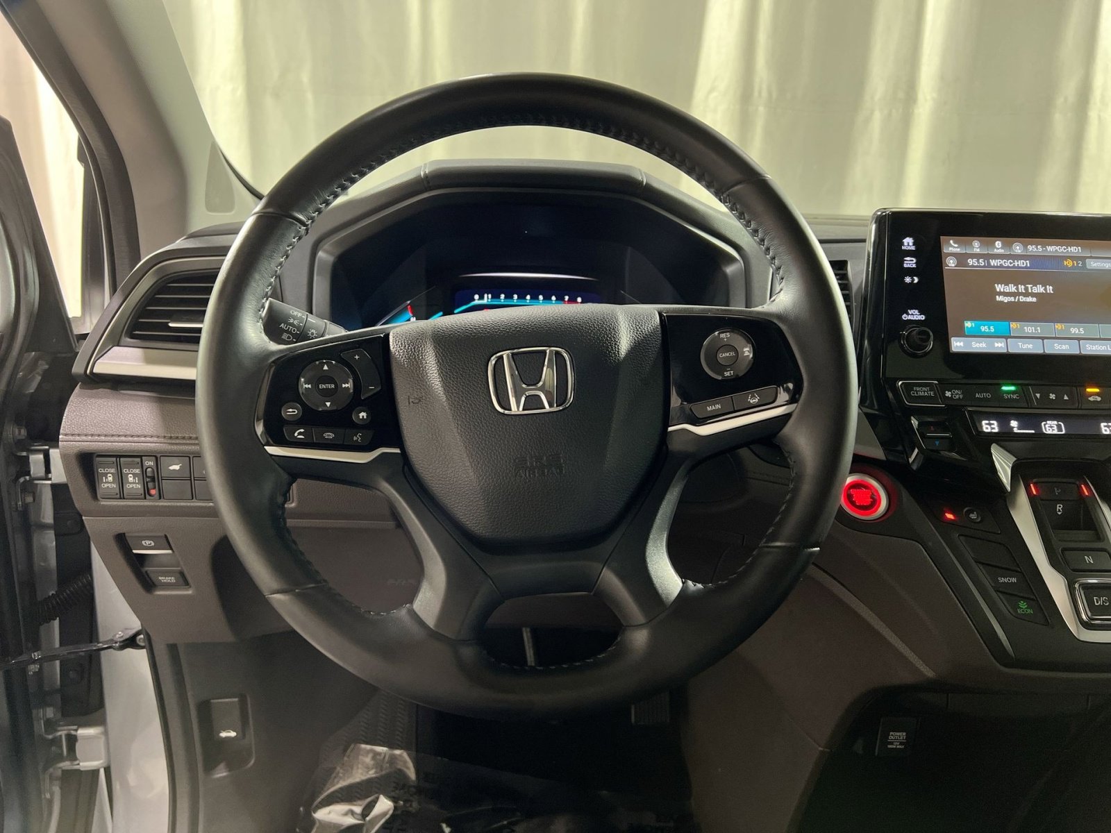 Used 2018 Honda Odyssey EX-L image 21