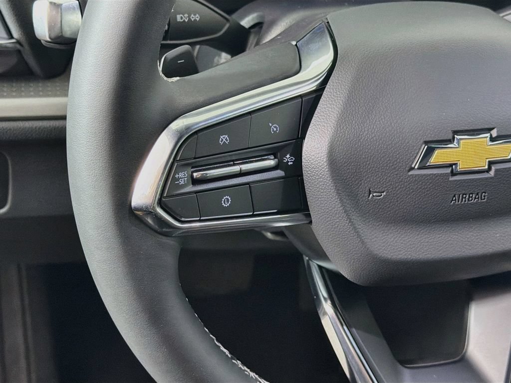 New 2027 Chevrolet Traverse LT w/ Driver Confidence Package AWD/4WD image 10