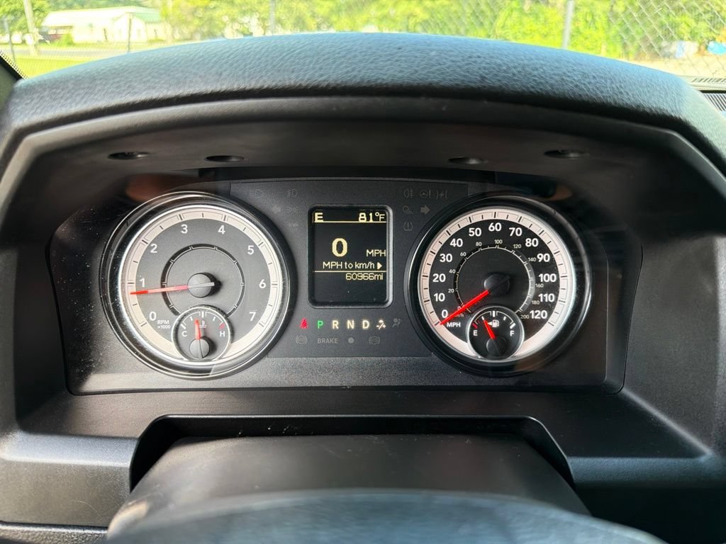 Used 2024 RAM 1500 Warlock AWD/4WD image 9